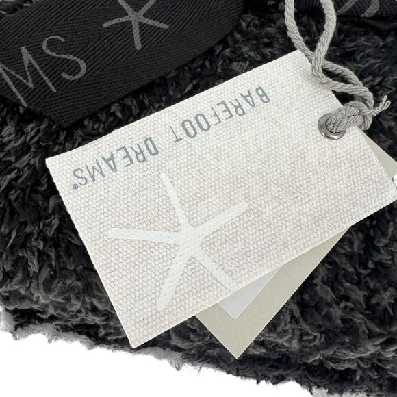 Barefoot Dreams CozyChic Pom Pom Beanie Scarf Set One Size Carbon Black NWT - Picture 8 of 9